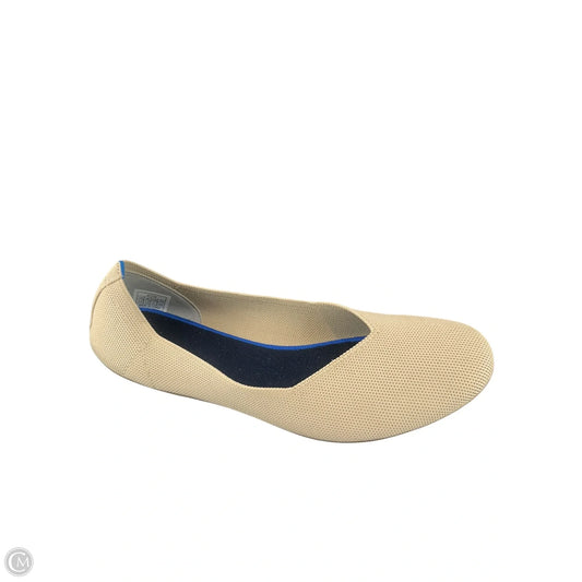 Shoes Flats By Clothes Mentor In Beige, Size: 9.5