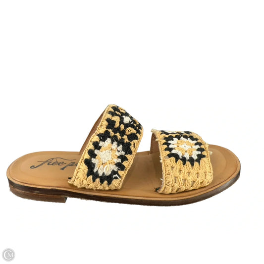 Sandals Flats By Free People In Black & Tan, Size: 8