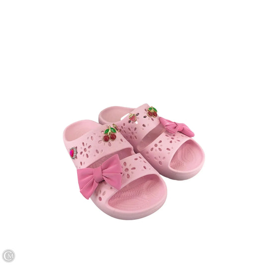 Sandals Flats By Crocs In Pink, Size: 10