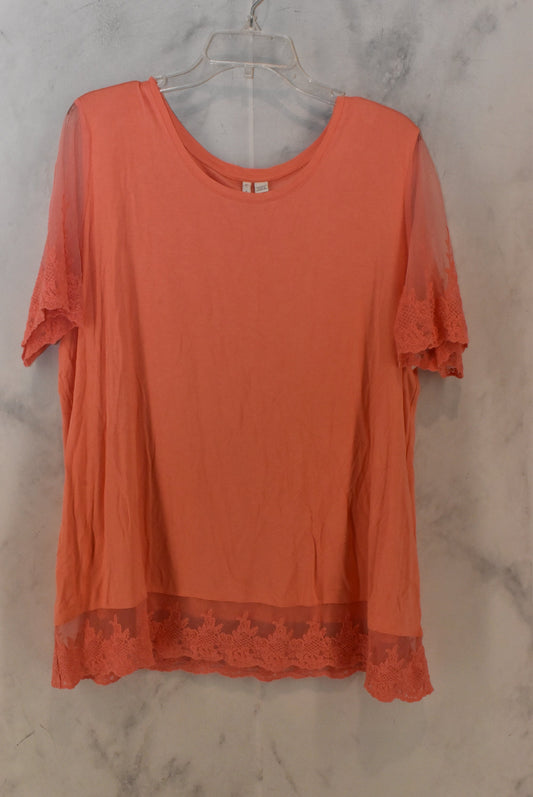 Top Short Sleeve By Cato  Size: 18