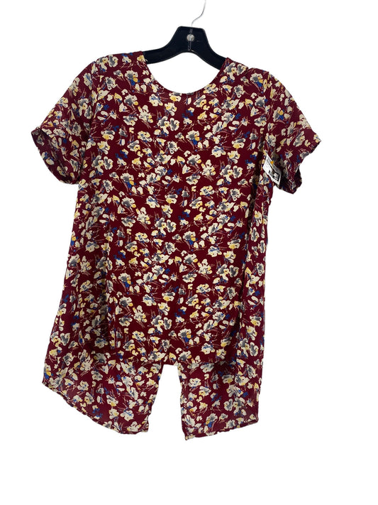 Top Short Sleeve By Sienna Sky  Size: M