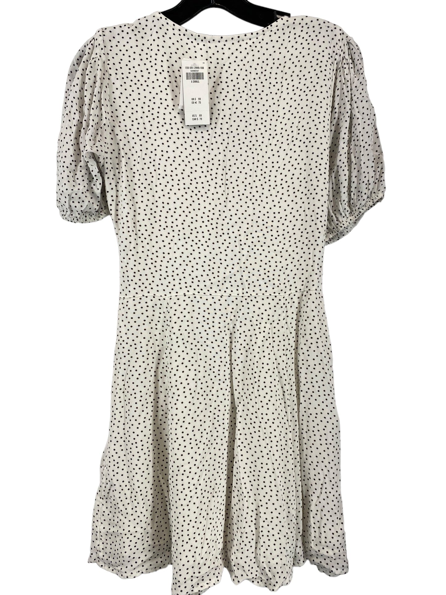 Dress Casual Short By Abercrombie And Fitch  Size: Xs