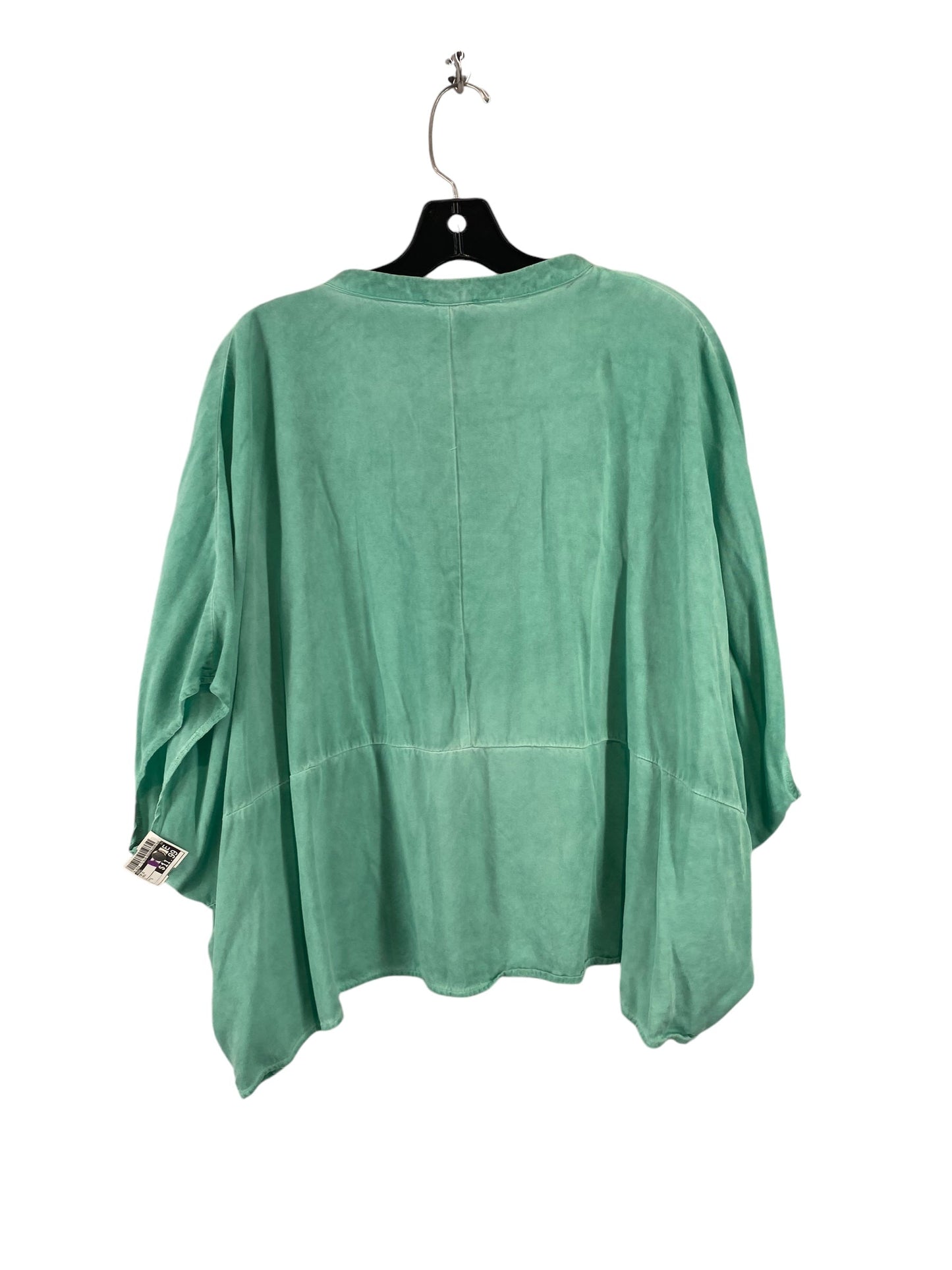 Top Short Sleeve By Jodifl In Green, Size: S