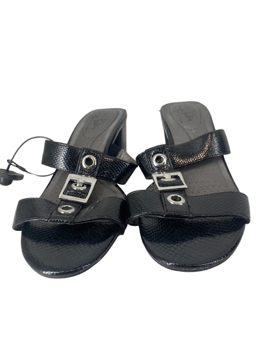 Sandals Heels Block By Life Stride  Size: 8