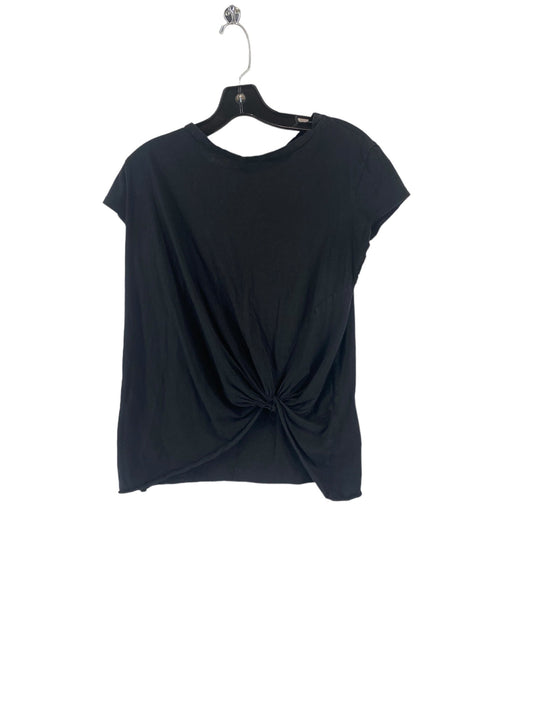 Top Short Sleeve Basic By Clothes Mentor  Size: M