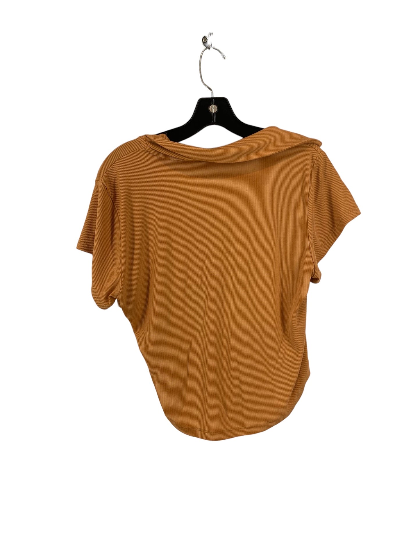 Tan Athletic Top Short Sleeve Old Navy, Size L