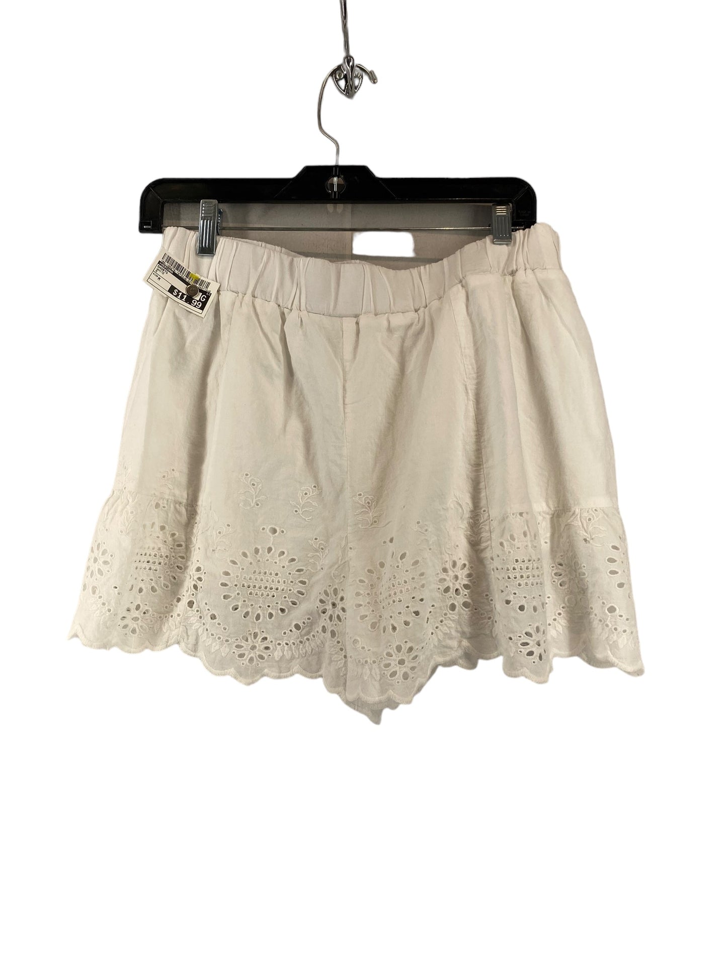 White Shorts Versona, Size M