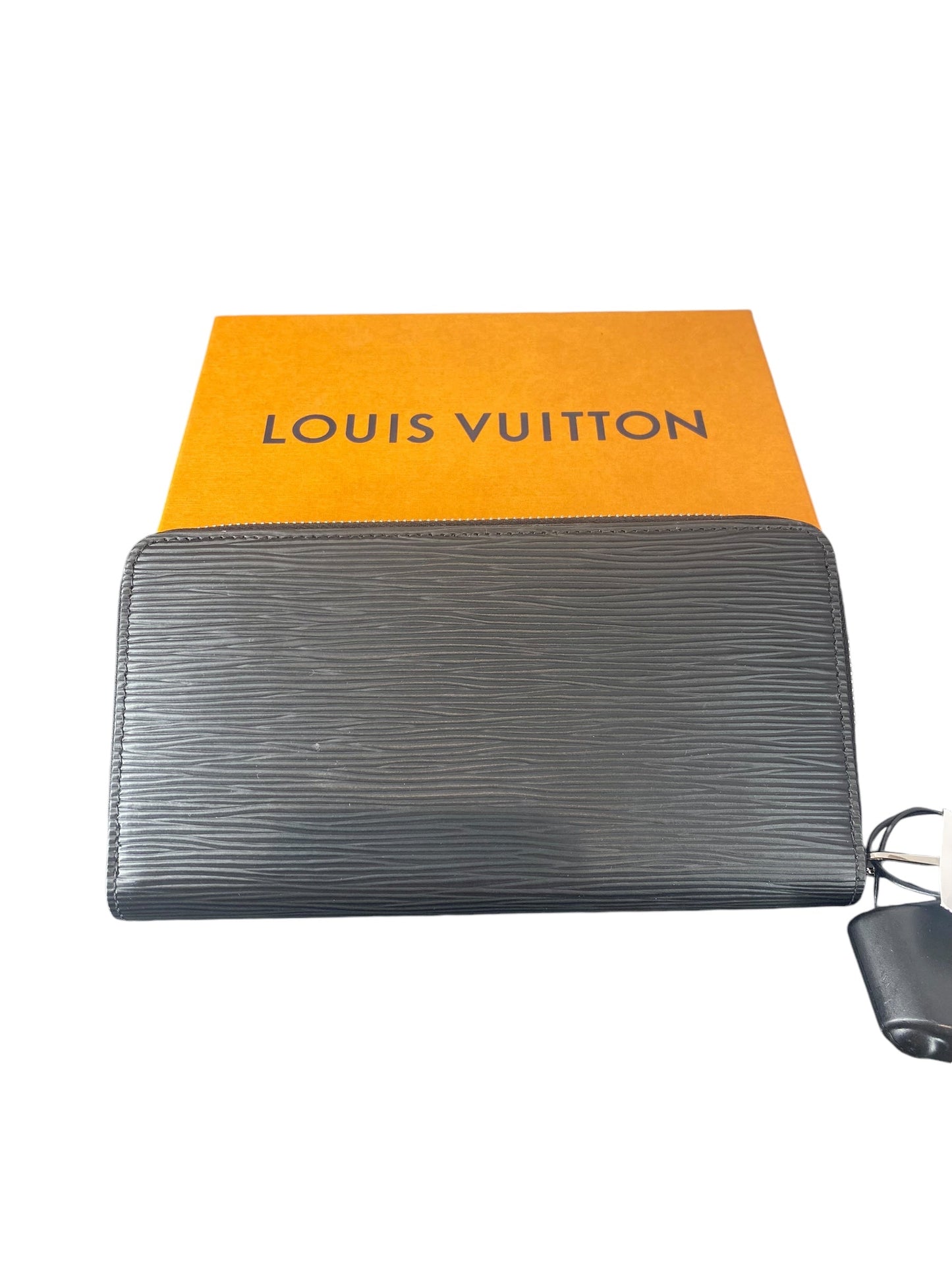 Wallet Luxury Designer By Louis Vuitton, Size: Large