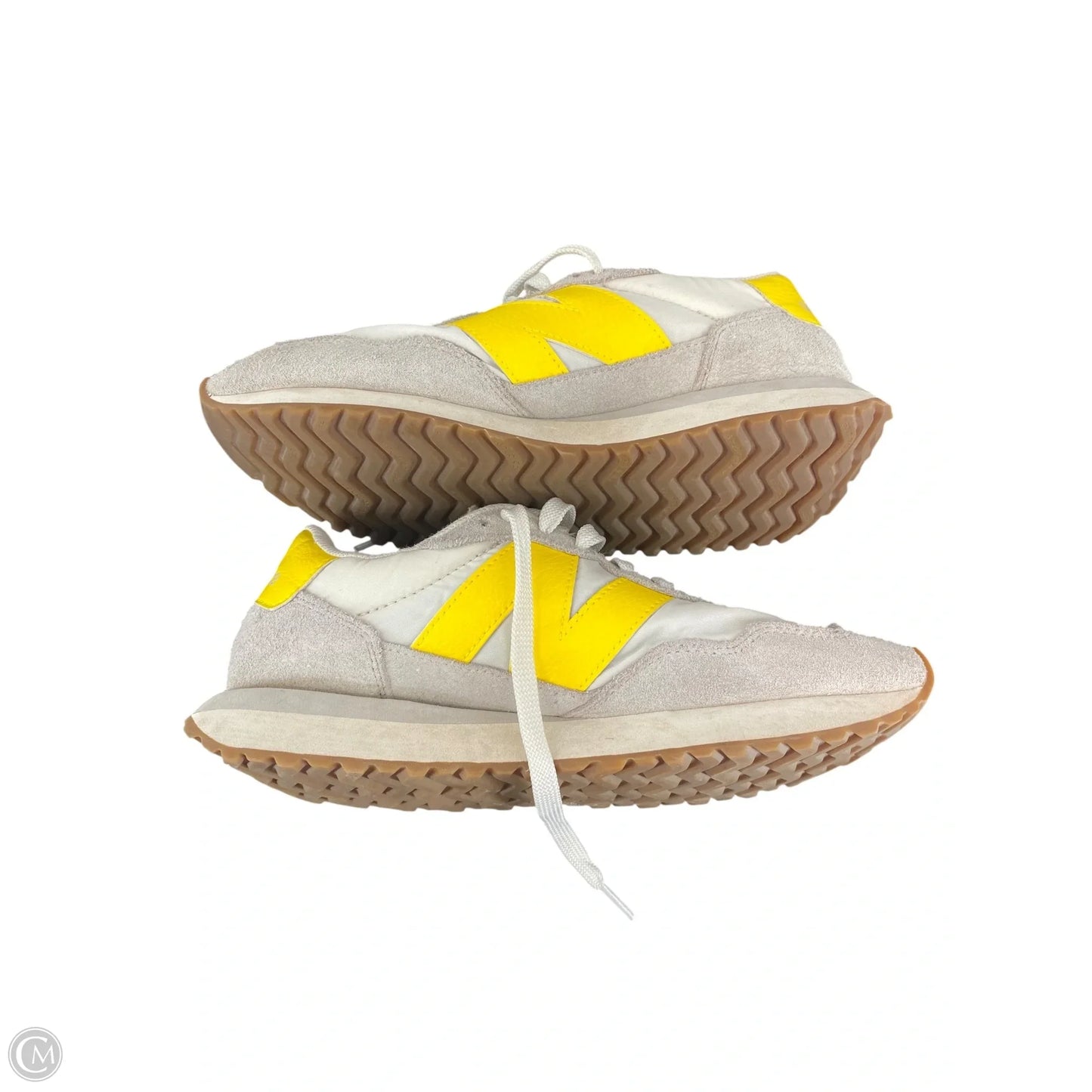 Shoes Athletic By New Balance In Yellow, Size: 7.5