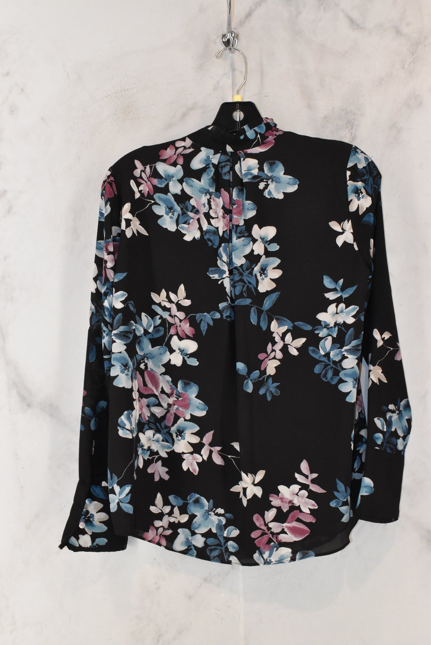 Blouse Long Sleeve By White House Black Market  Size: 0