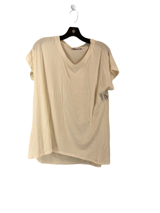 Top Short Sleeve By Clothes Mentor  Size: M