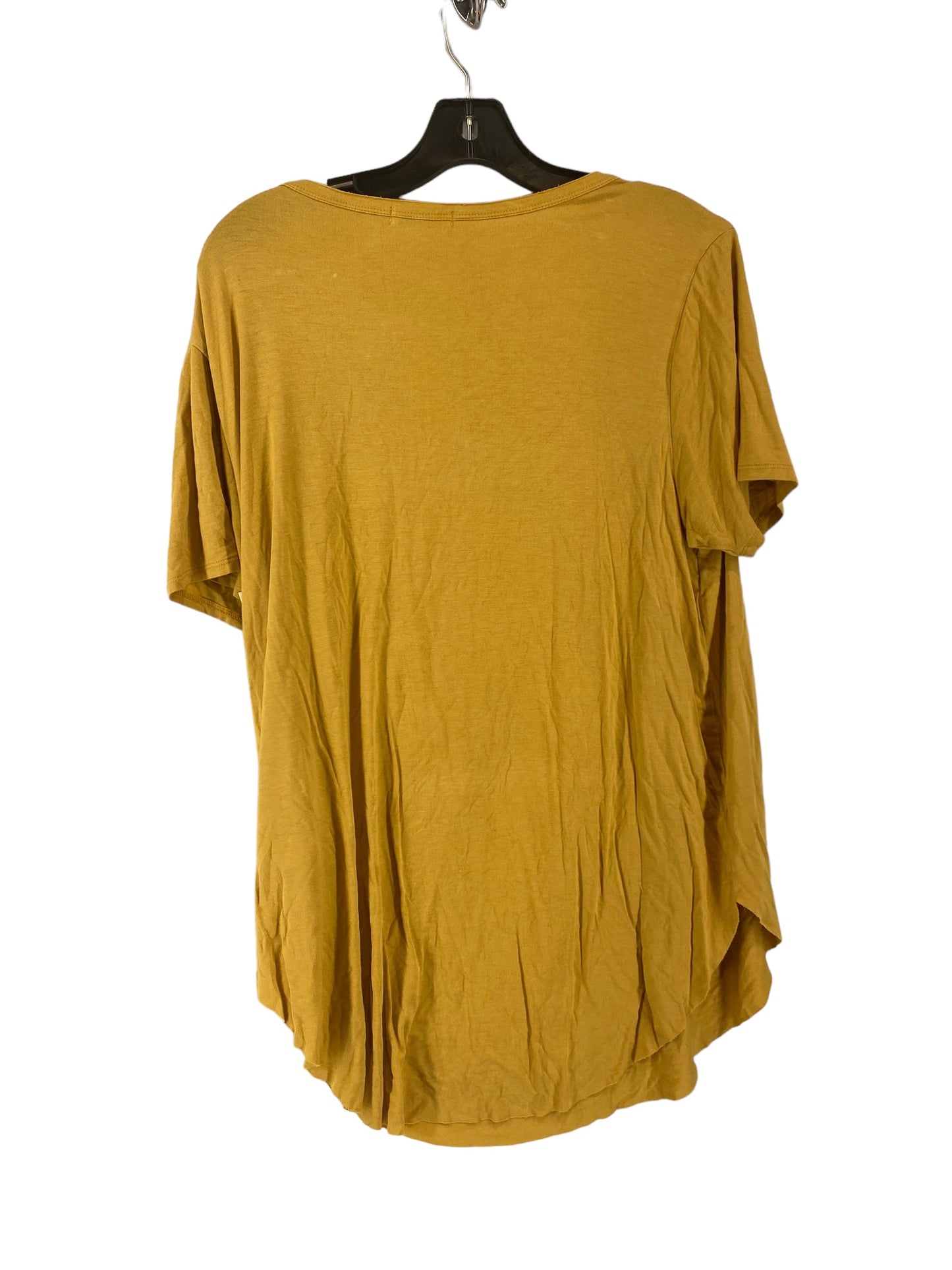 Yellow Top Short Sleeve Basic Clothes Mentor, Size L
