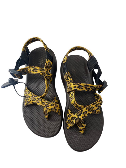 Animal Print Sandals Flats Chacos, Size 8