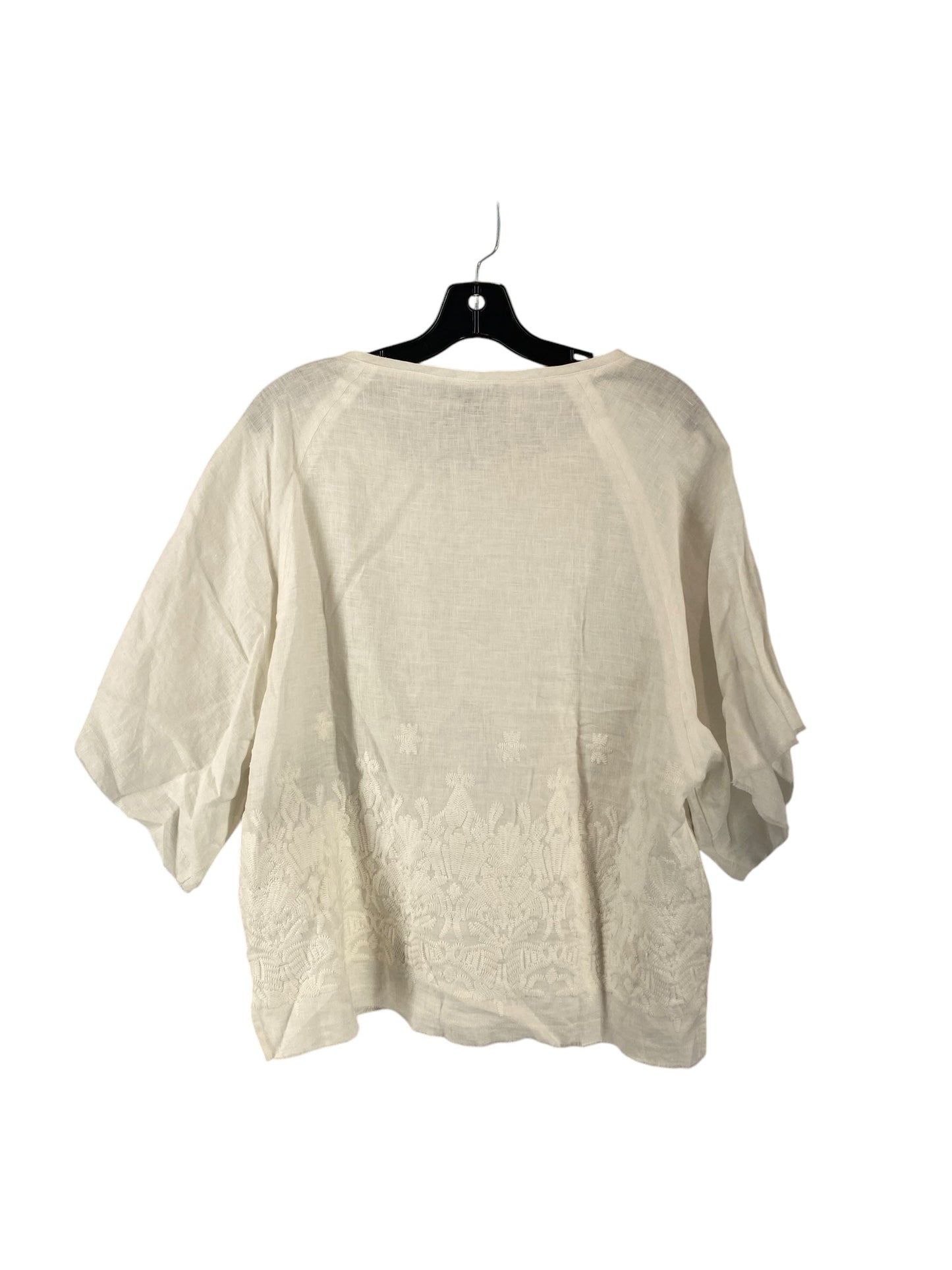 Top Short Sleeve By Karen Kane In White, Size: L