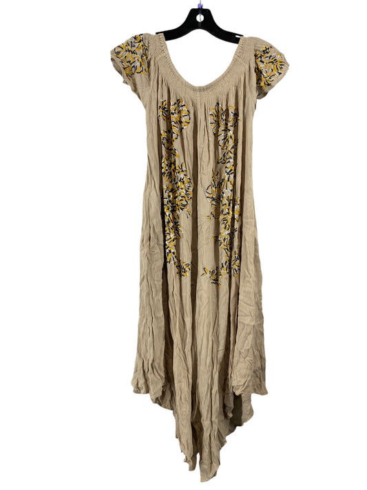 Dress Casual Short By Free People In Tan, Size: Xs