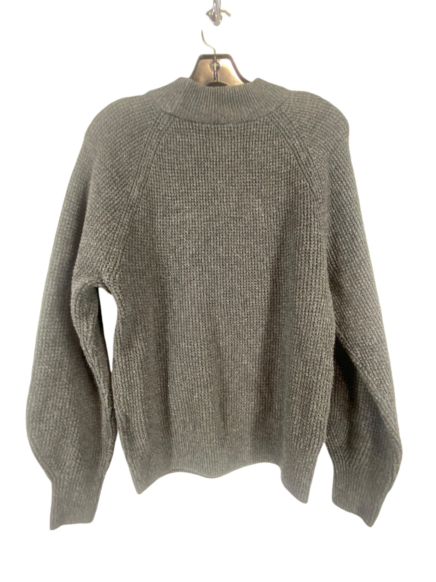 Sweater By Gap In Grey, Size: S