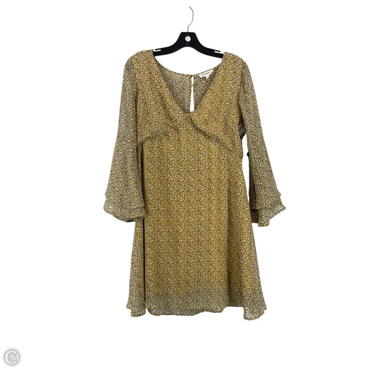 Dress Casual Short By Eesome In Yellow, Size: L