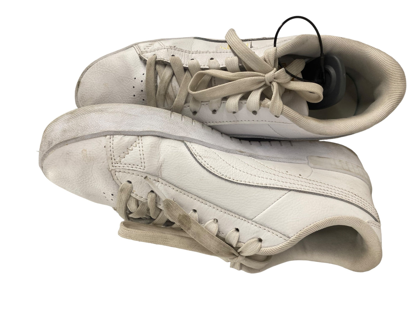 White Shoes Athletic Puma, Size 8.5