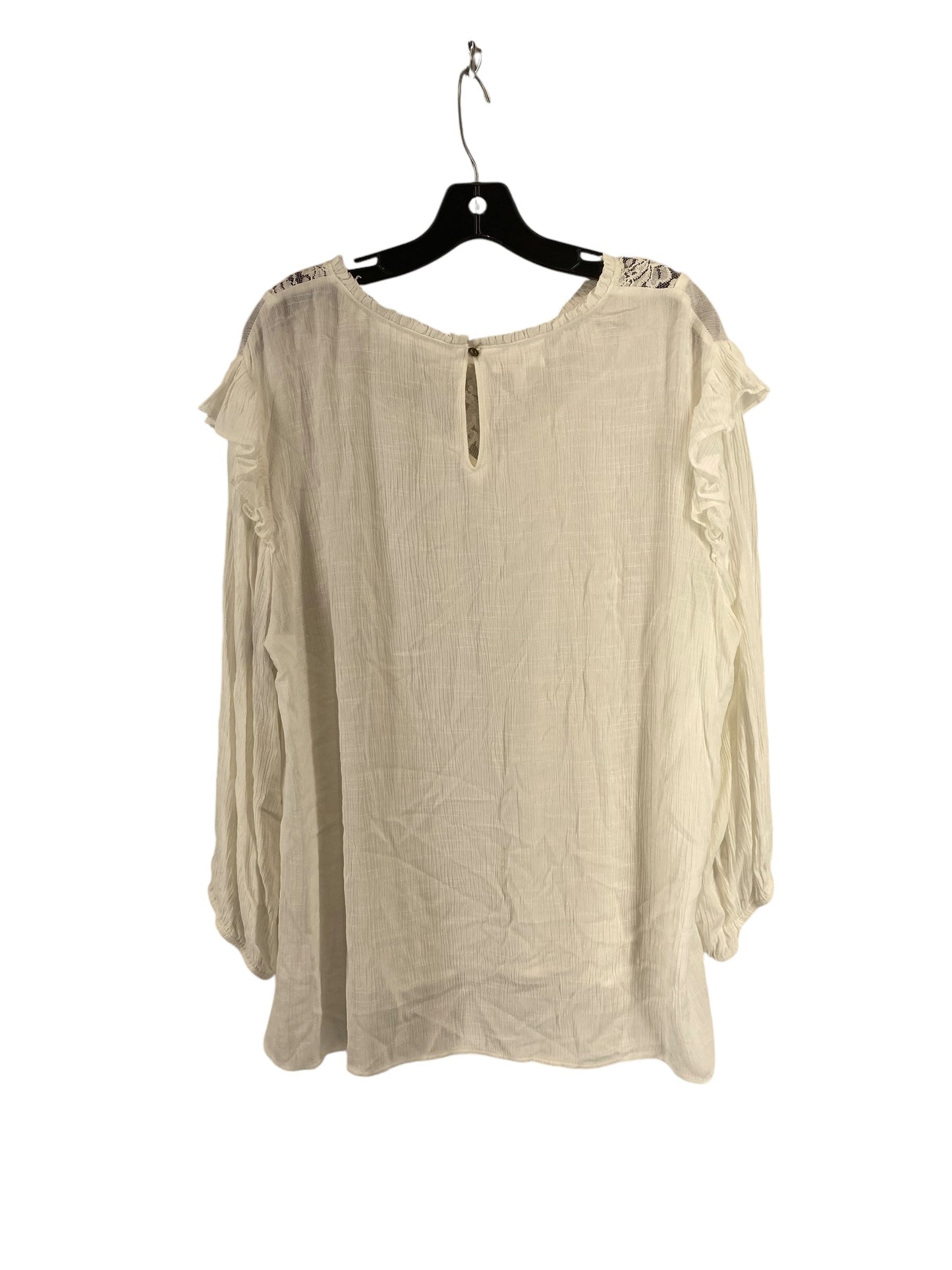 Top Long Sleeve By Maurices In Ivory, Size: Xl