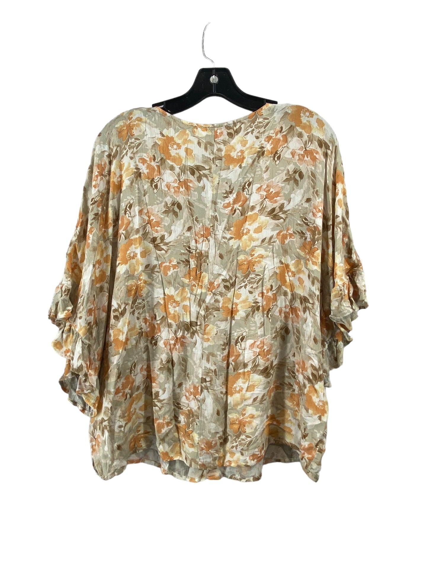 Top Short Sleeve By Andree By Unit In Floral Print, Size: M