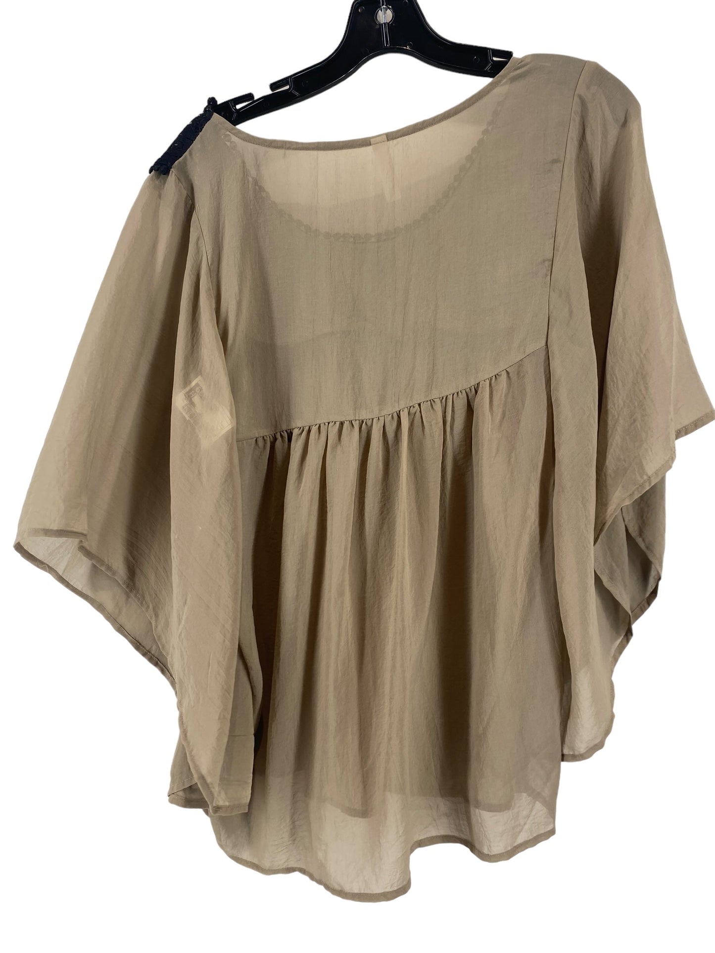 Top Short Sleeve By Xhilaration In Tan, Size: L