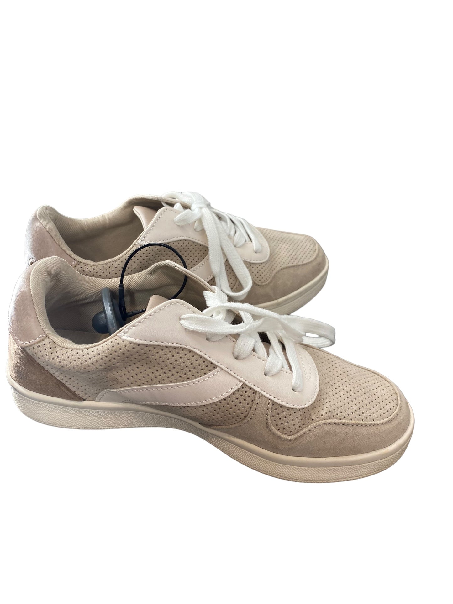 Shoes Sneakers By Old Navy In Mauve, Size: 6.5