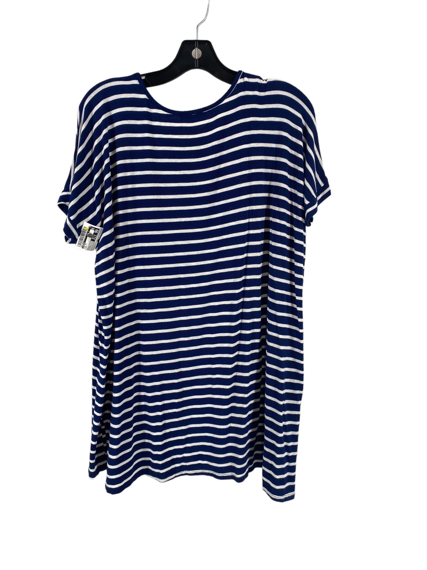 Top Short Sleeve By Jodifl In Navy, Size: L