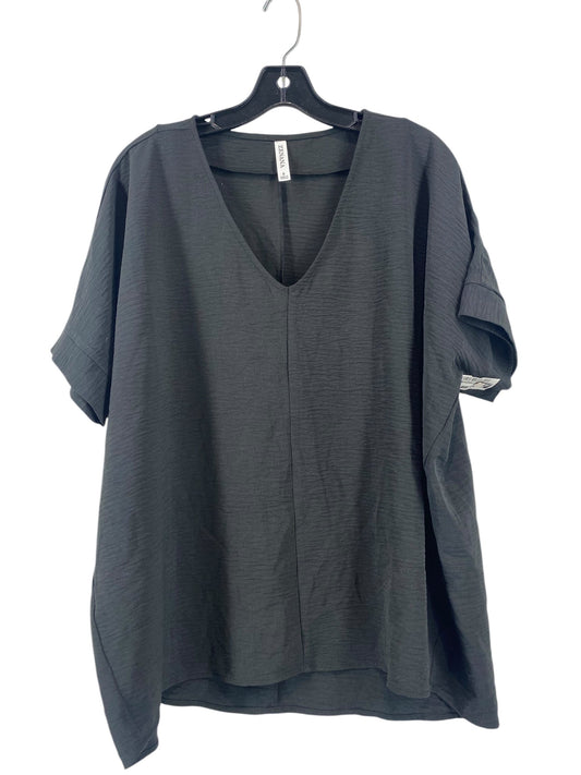 Top Short Sleeve By Zenana Outfitters In Black, Size: S