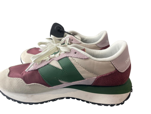 Shoes Athletic By New Balance In Green & Pink, Size: 7