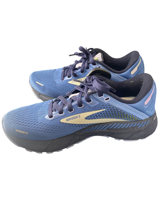 Shoes Athletic By Brooks In Blue, Size: 6.5