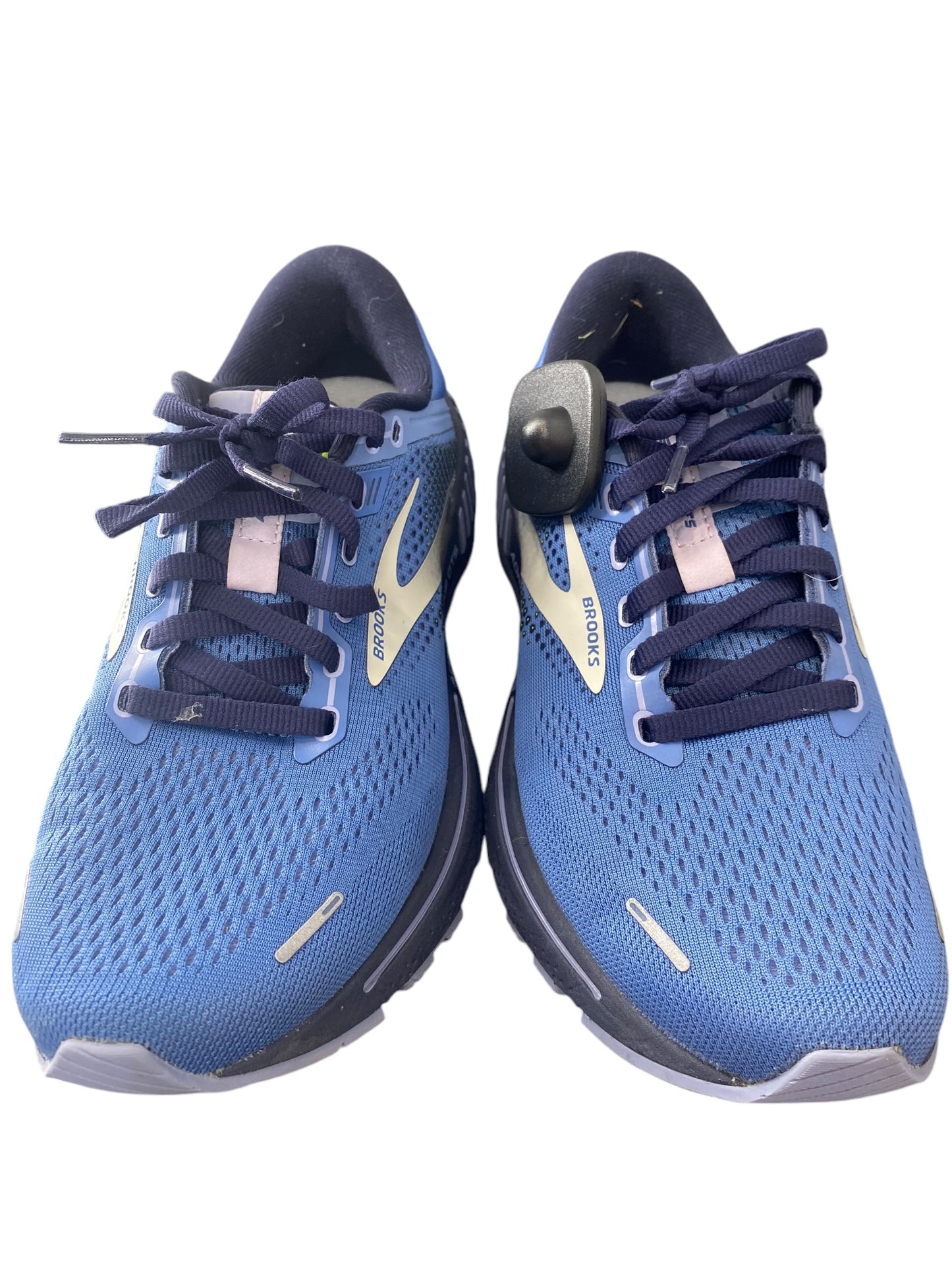 Shoes Athletic By Brooks In Blue, Size: 6.5