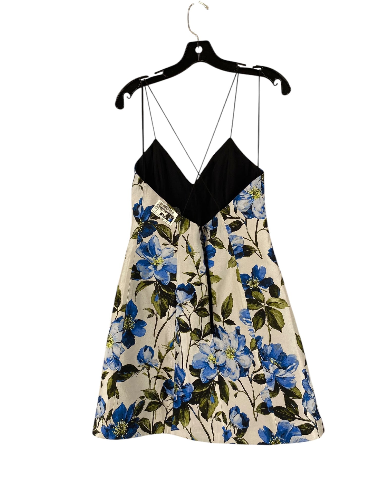 Dress Party Short By Alice + Olivia In Floral Print, Size: 6