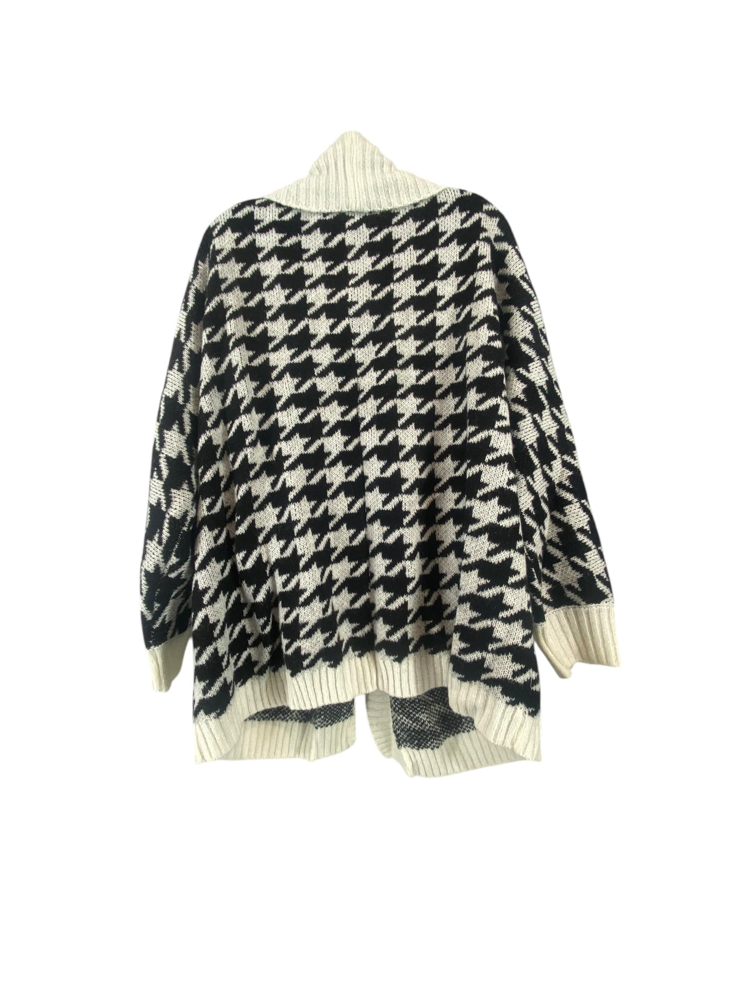 Sweater Cardigan By Torrid In Black & Cream, Size: 1x