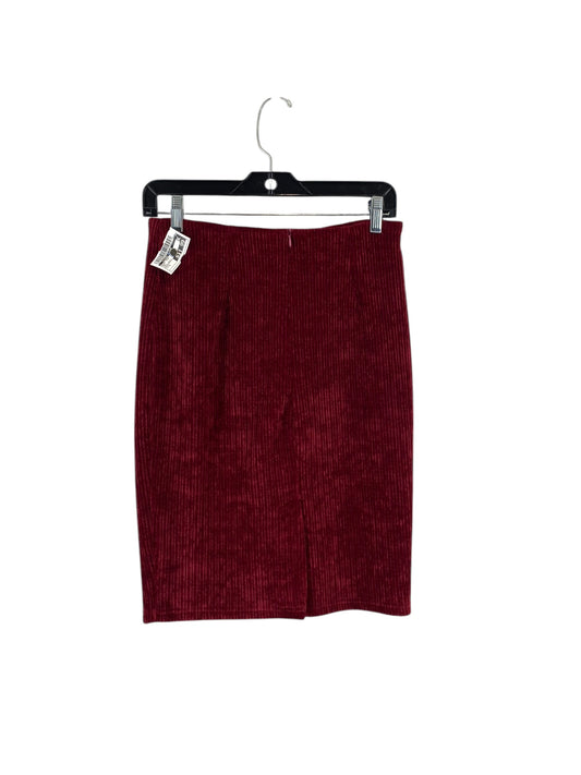 Skirt Midi By Clothes Mentor In Red, Size: S