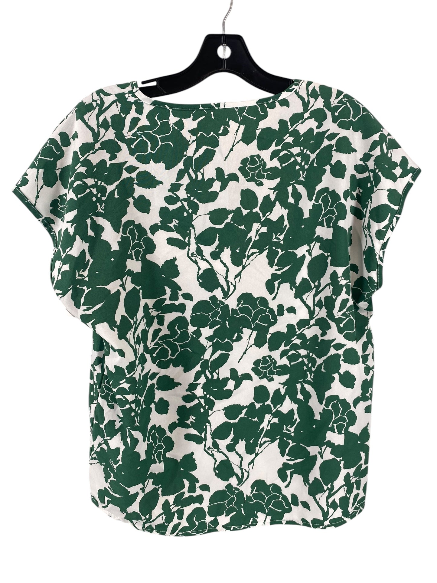 Blouse Short Sleeve By Clothes Mentor In Green, Size: M