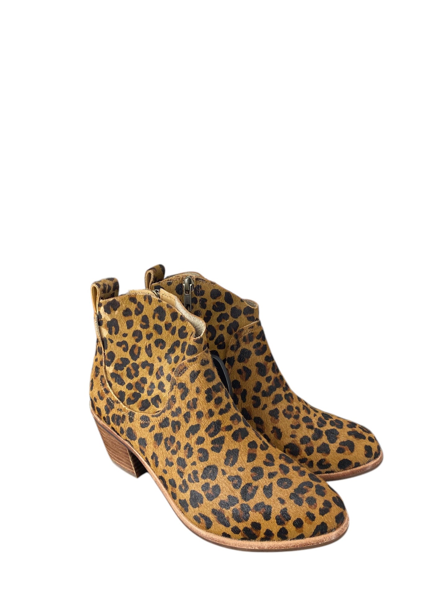 Boots Designer By Ugg In Leopard Print, Size: 6