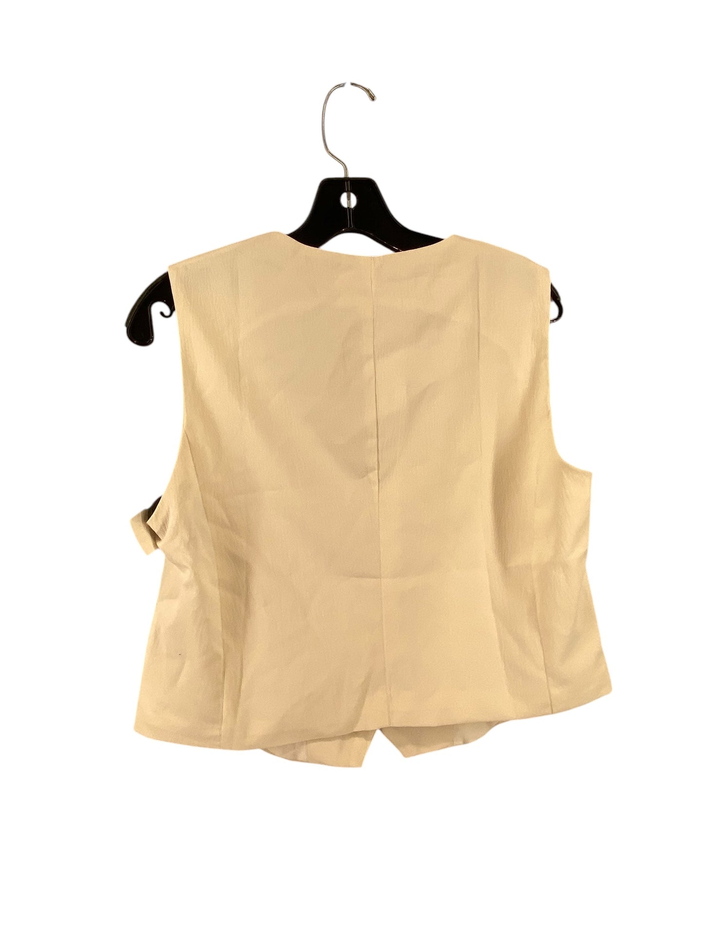 Vest Other By Clothes Mentor In Cream, Size: M