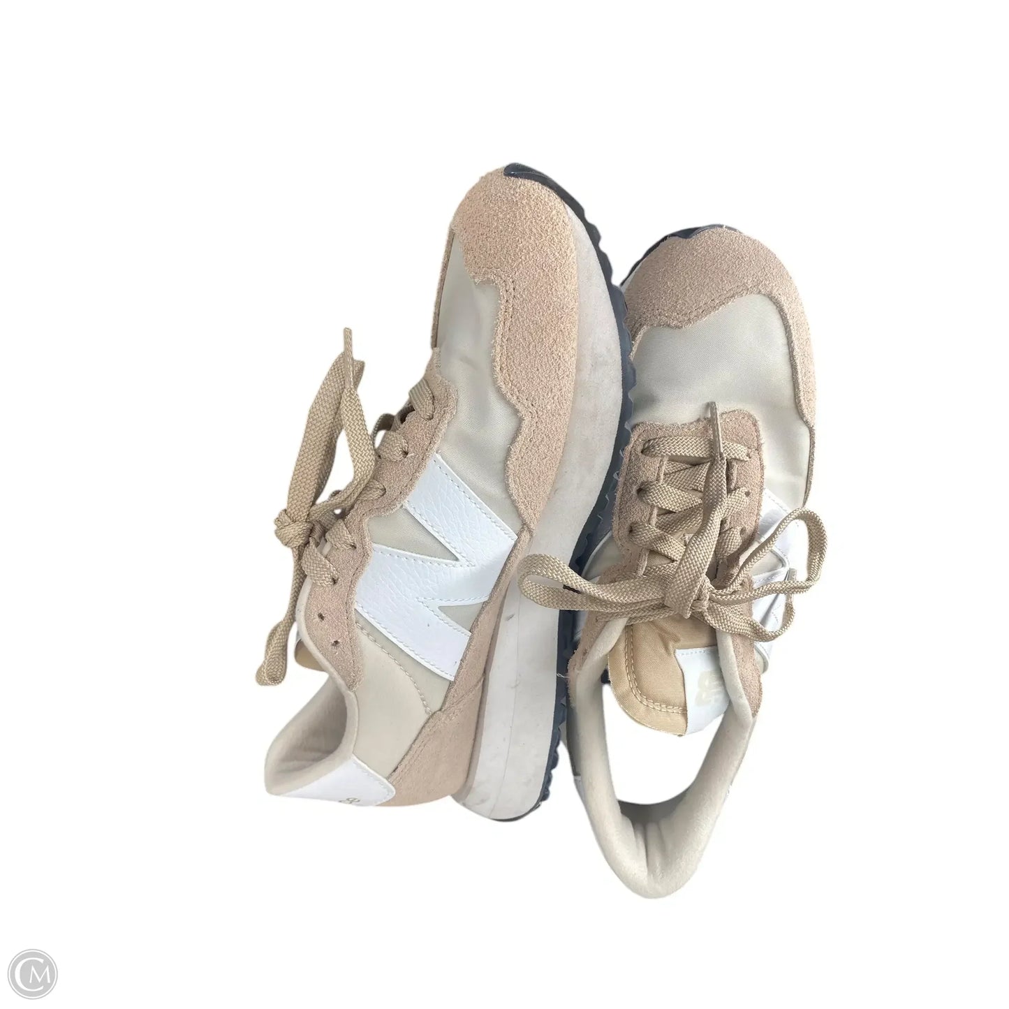 Shoes Sneakers By New Balance In Cream & Tan, Size: 7.5