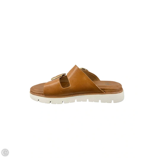 Sandals Flats By Sofft In Brown, Size: 7.5