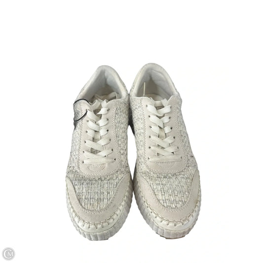 Shoes Sneakers By Universal Thread In Cream, Size: 8.5