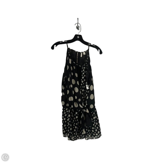 Blouse Sleeveless By Cato In Polkadot Pattern, Size: Xl