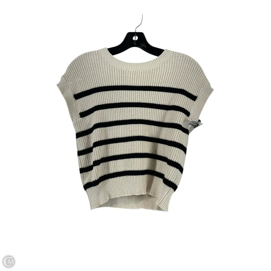 Vest Sweater By Moon And Madison In Cream, Size: Xs