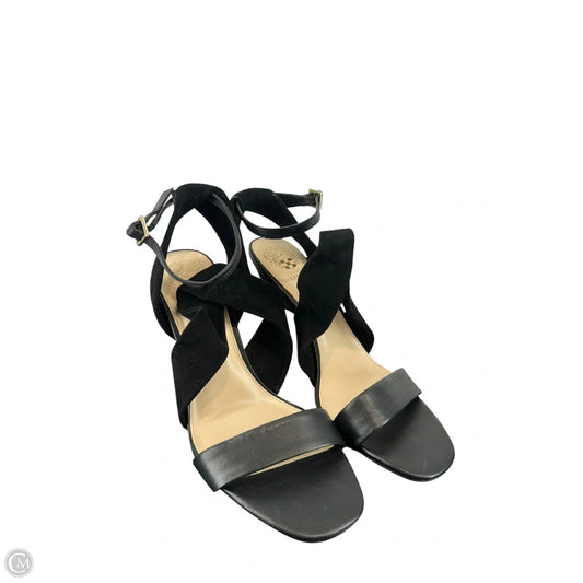 Sandals Flats By Vince Camuto In Black, Size: 9.5