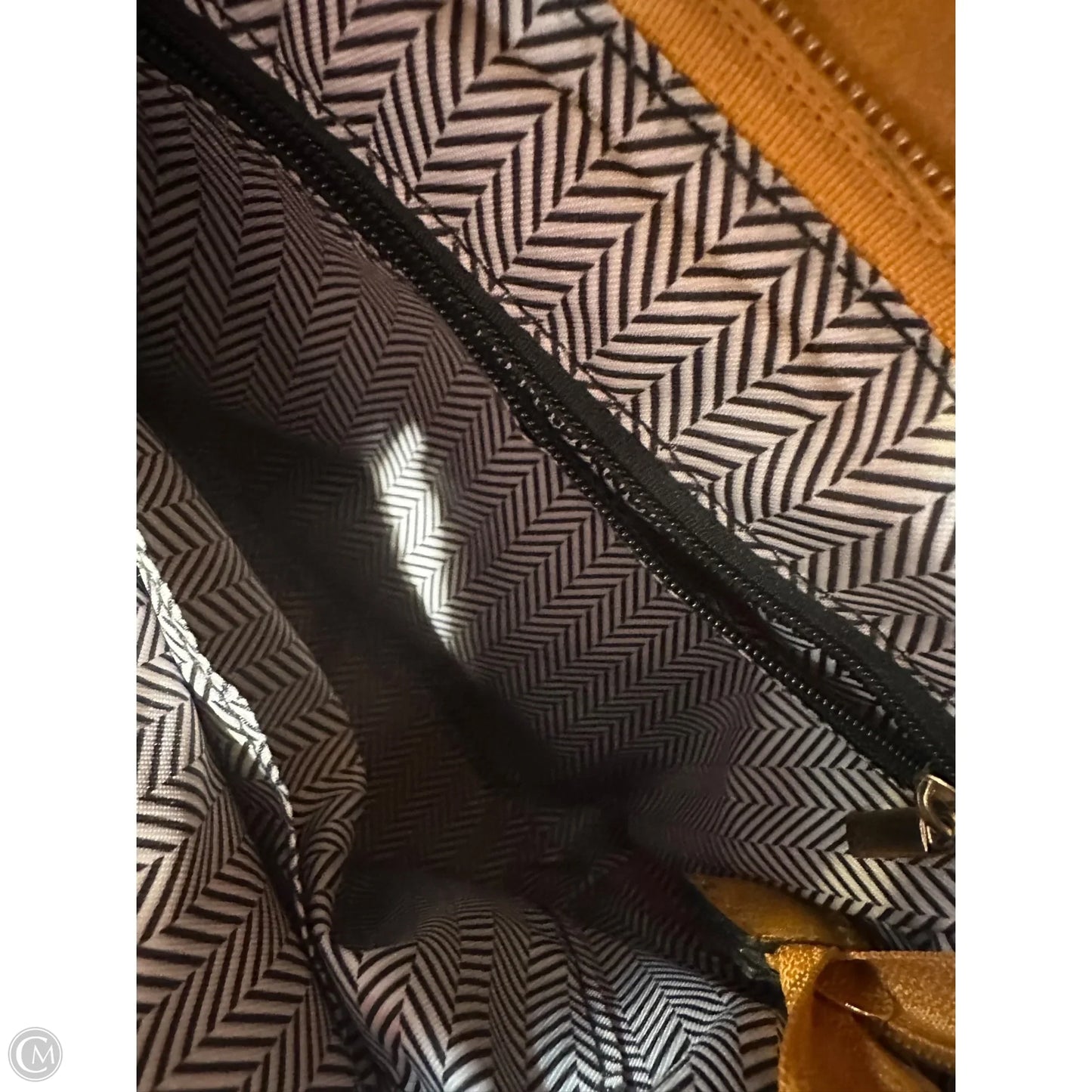 Crossbody Leather By Clothes Mentor, Size: Medium