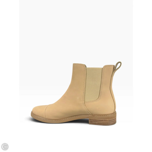 Boots Ankle Flats By Toms In Beige, Size: 7.5