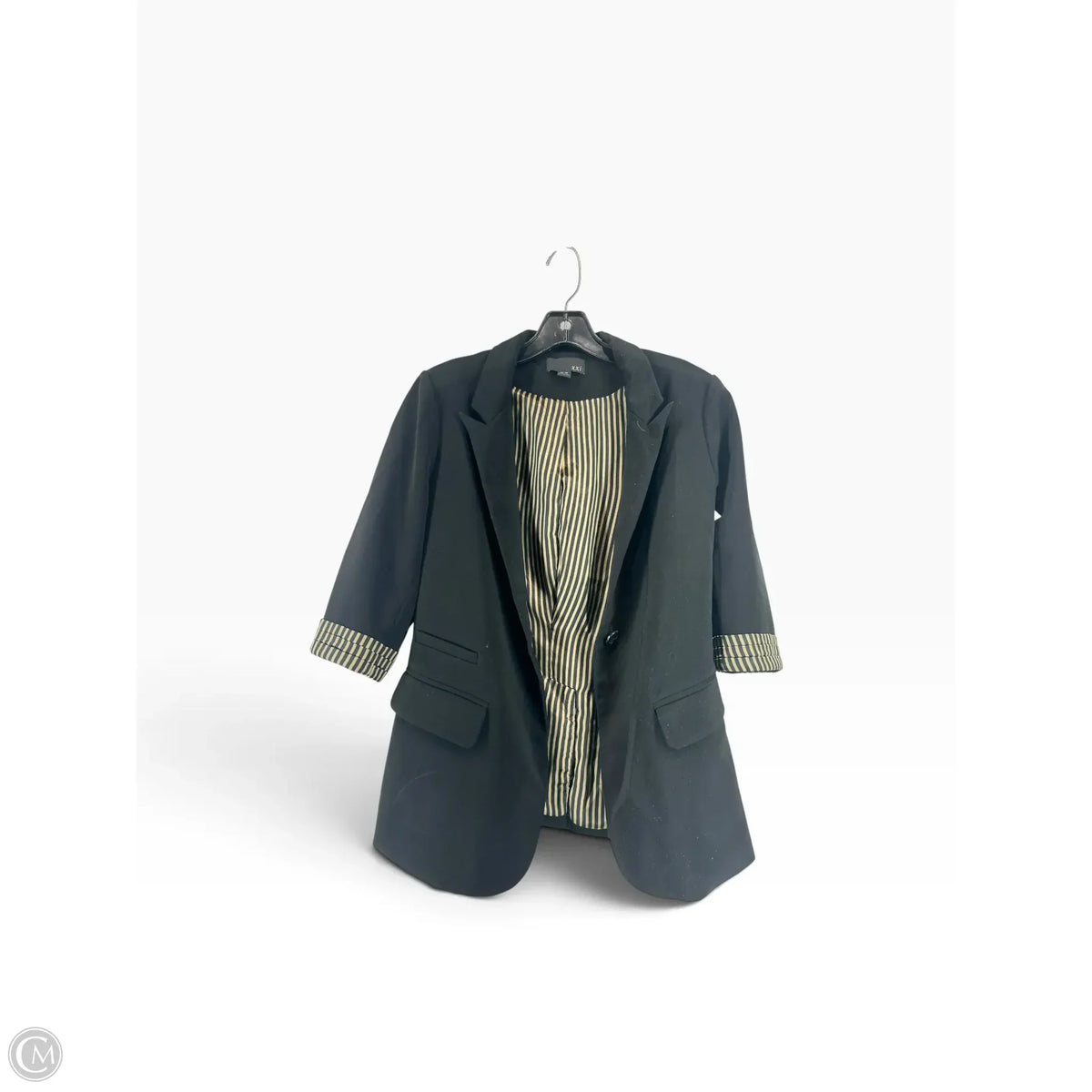 Blazer By Clothes Mentor In Black, Size: M