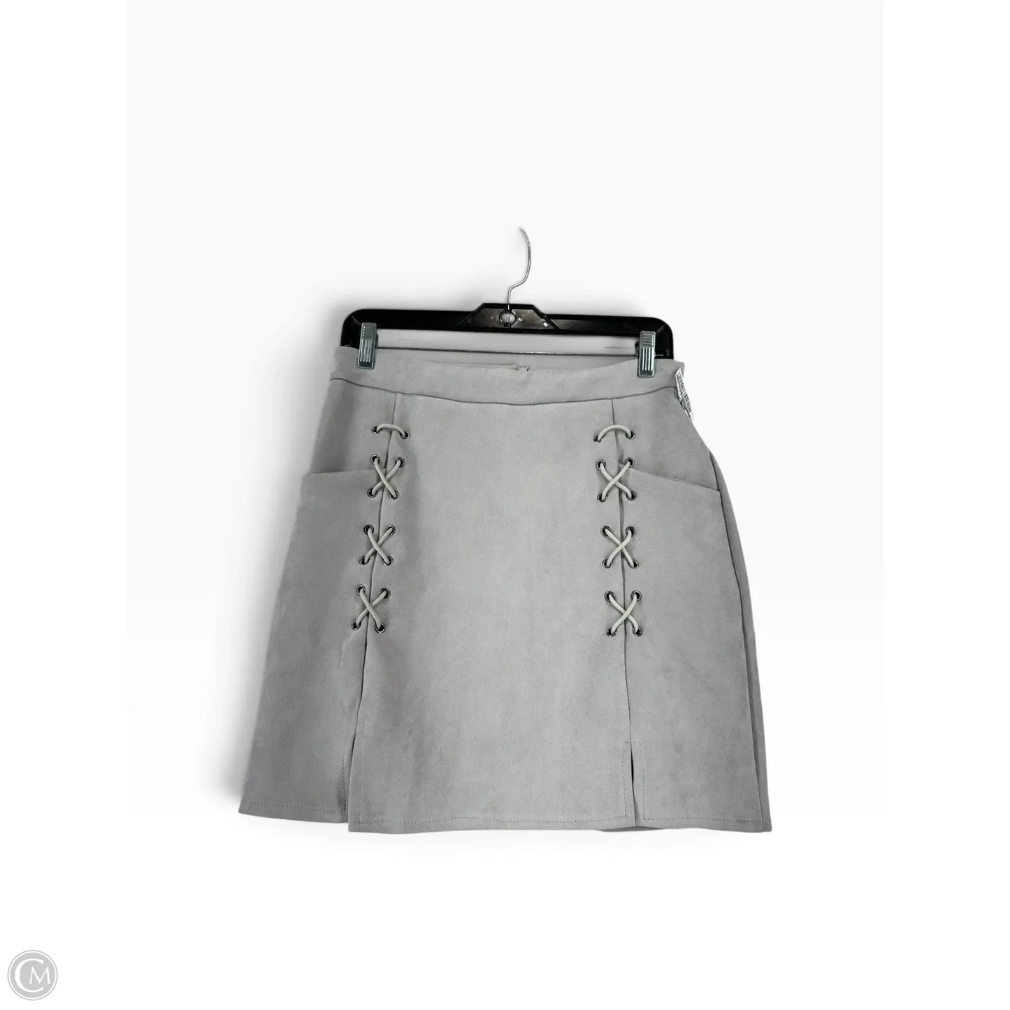 Skirt Mini & Short By Clothes Mentor In Grey, Size: L