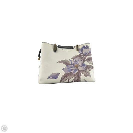 Handbag By Clothes Mentor, Size: Medium