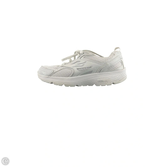 Shoes Sneakers By Skechers In White, Size: 8.5