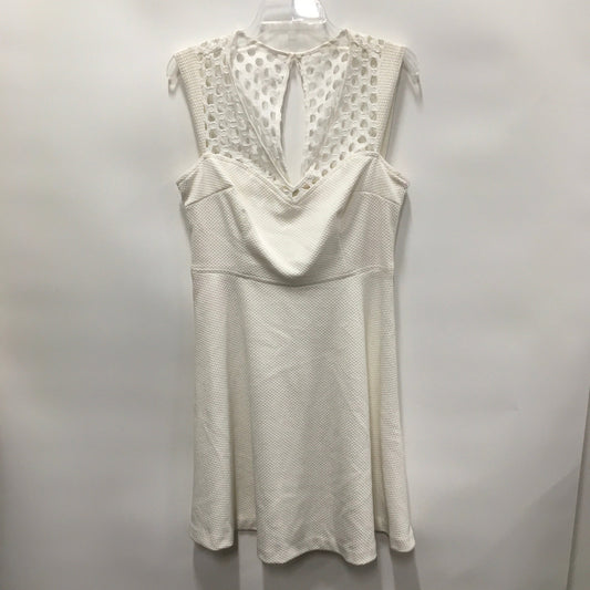 White Dress Casual Short Betsey Johnson, Size 10